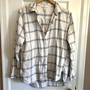 H&M White and Grey flannel top
